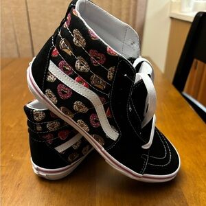 Vans Kids Sk8 Donuts Heart Hi Top Sneaker Shoes Size 6 US Juniors